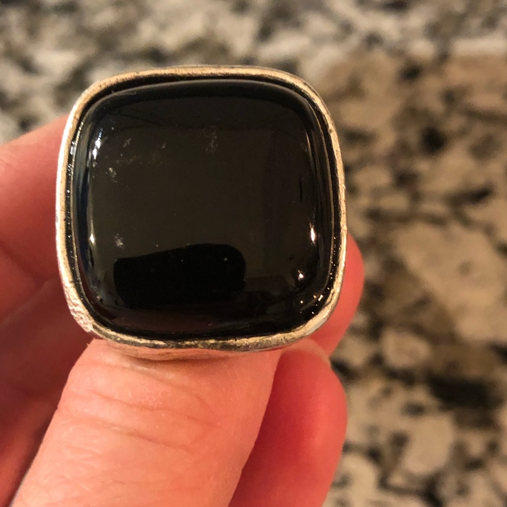 Metal Pointus Paris Statement Ring